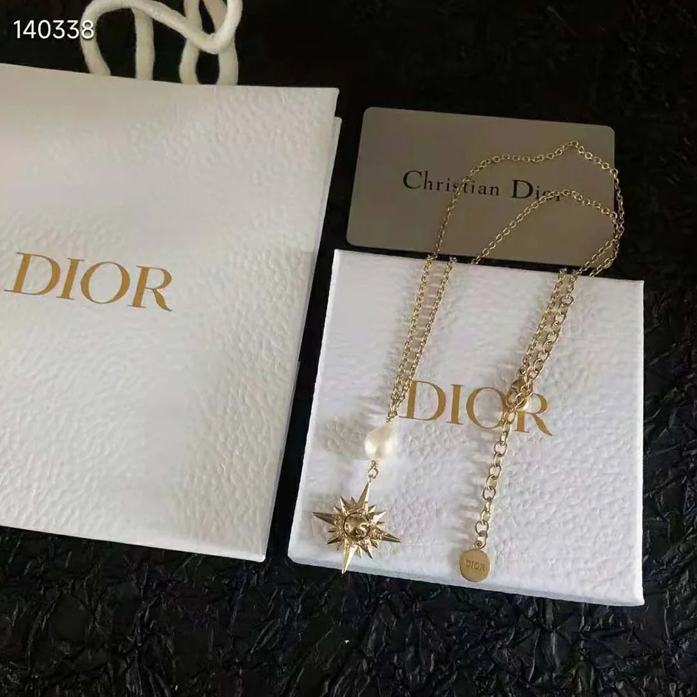 Dior Rêve D'infini Long Necklace Gold-Finish Metal with a White Freshwater Pearl for Women