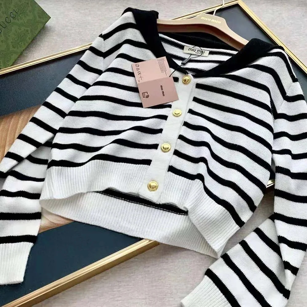 Miu Miu Cashmere Cardigan with Intarsia Logo for Women in White Miu Miu Cashmere Cardigan with Intarsia Logo for Women in White