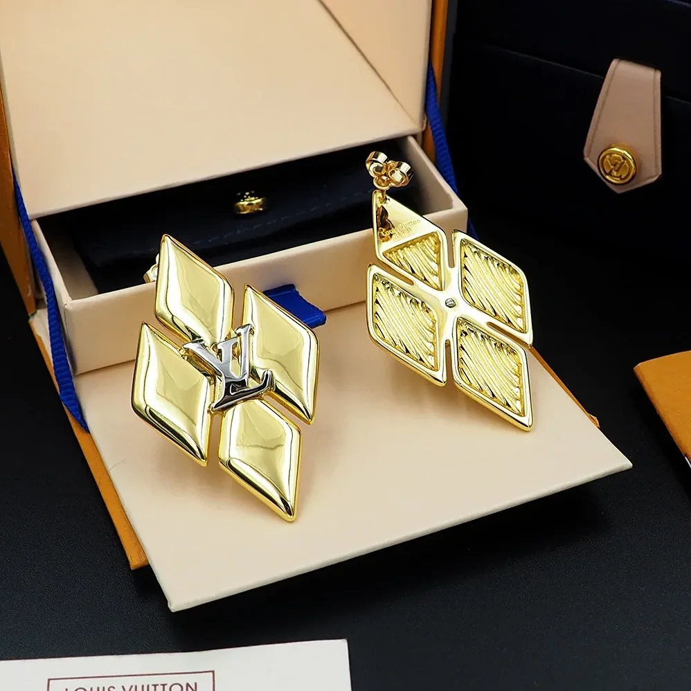 Louis Vuitton GO-14 Earrings Gold Louis Vuitton GO-14 Earrings Gold
