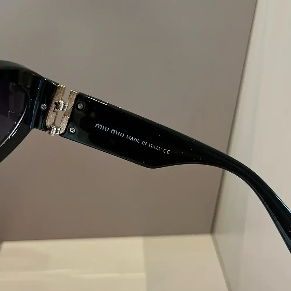 Miu Miu Miu Glimpse Sunglasses SMU11W_E1AB_F05S0_C_054 for Women Miu Miu Miu Glimpse Sunglasses SMU11W_E1AB_F05S0_C_054 for Women