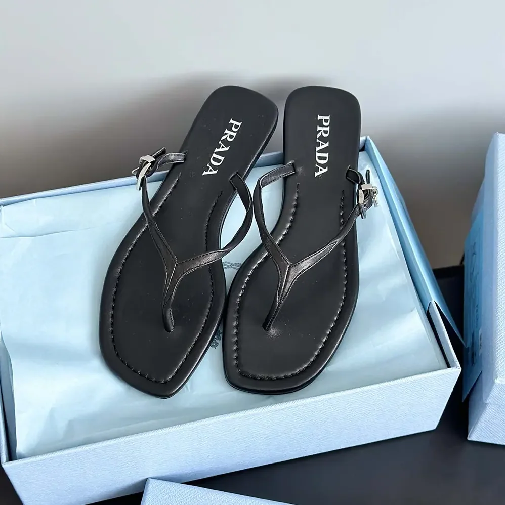 Prada Leather Thong Sandals for Women in Black Prada Leather Thong Sandals for Women in Black