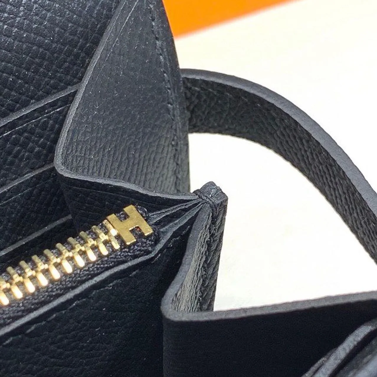 Hermes Kelly Wallet To Go Woc Black With Gold Toned Hardware Bag /