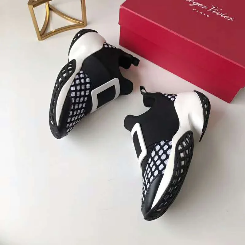 Roger Vivier Shoes Viv' Run Sneakers 75mm Heel for Women in Black Roger Vivier Shoes Viv' Run Sneakers 75mm Heel for Women in Black