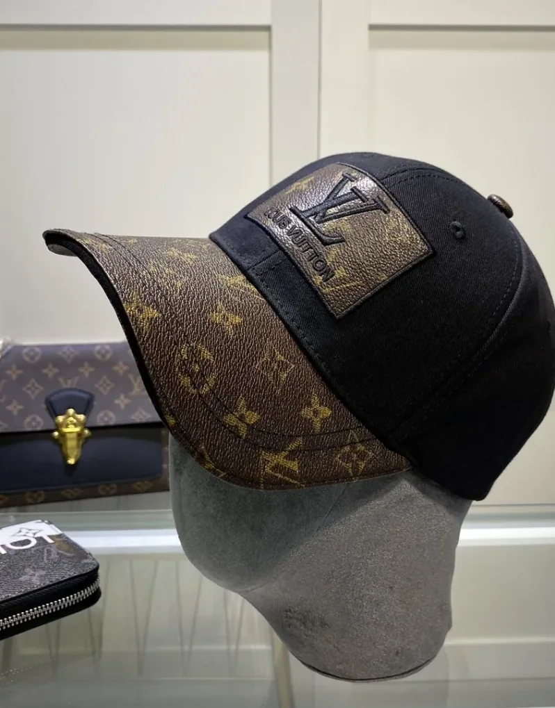 Louis Vuitton Black Cap Louis Vuitton Black Cap