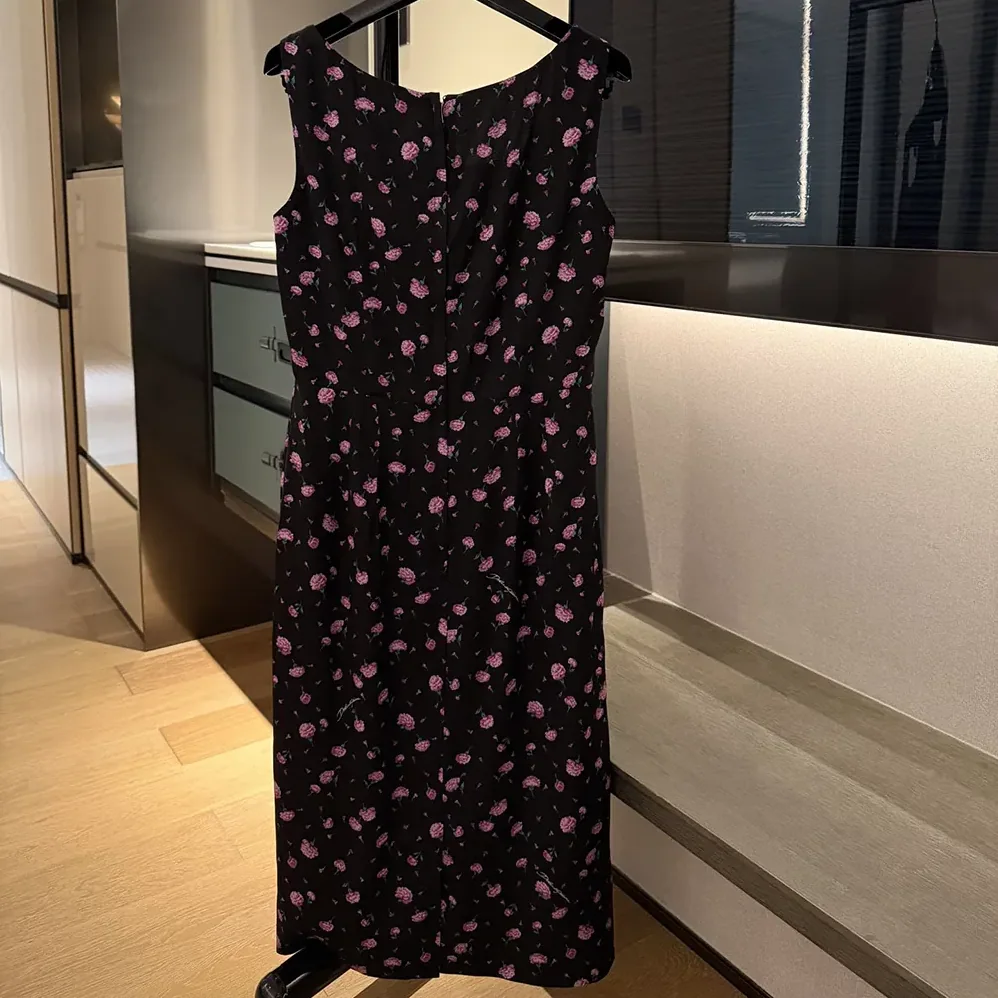 Dolce Gabbana D&G Carnations for Women in Print Sheath Dress