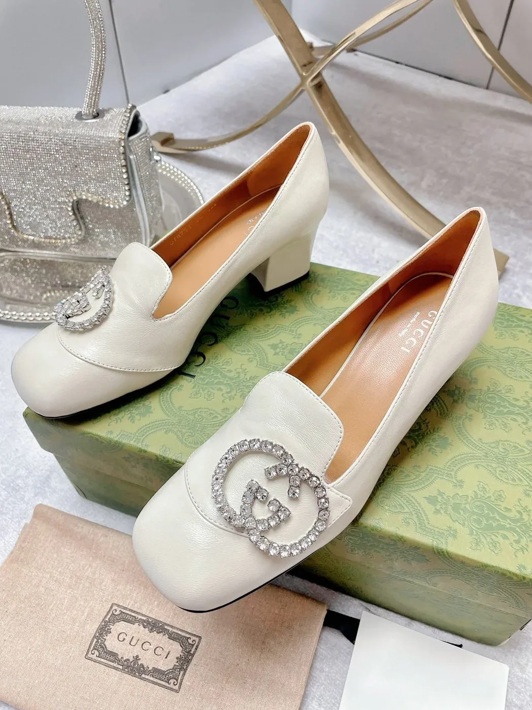 Gucci Mid-Heel Pump With GG Logo White for Women Gucci Mid-Heel Pump With GG Logo White for Women