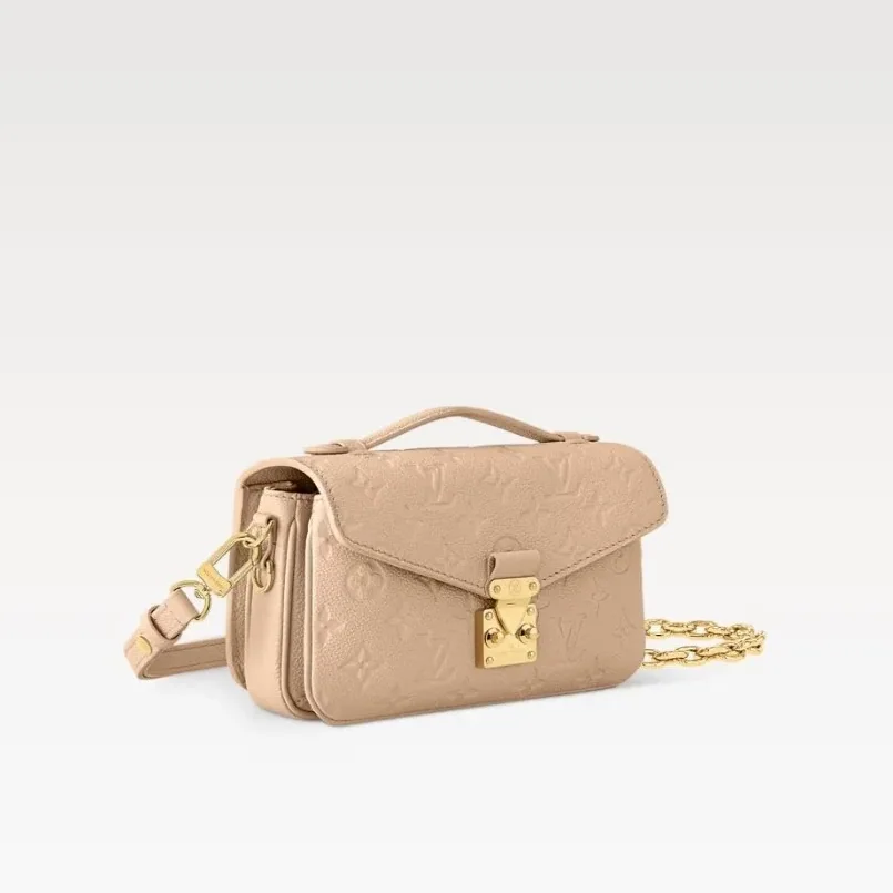 Louis Vuitton Pochette Metis East West Shoulder Bag in Sand Gold Hardware