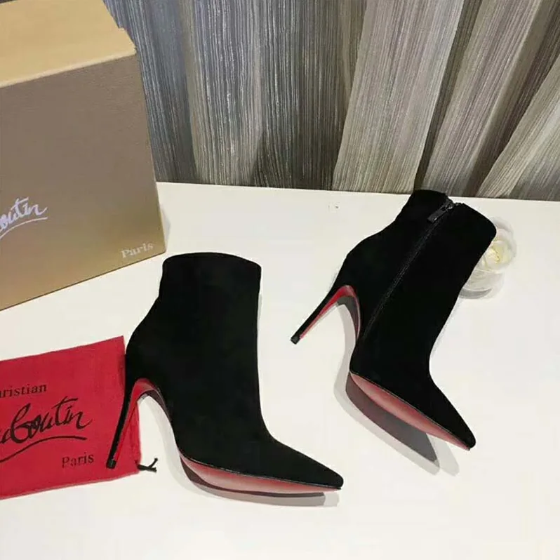 Christian Louboutin Shoes Eloise Booty 100 mm for Women in Black Christian Louboutin Shoes Eloise Booty 100 mm for Women in Black