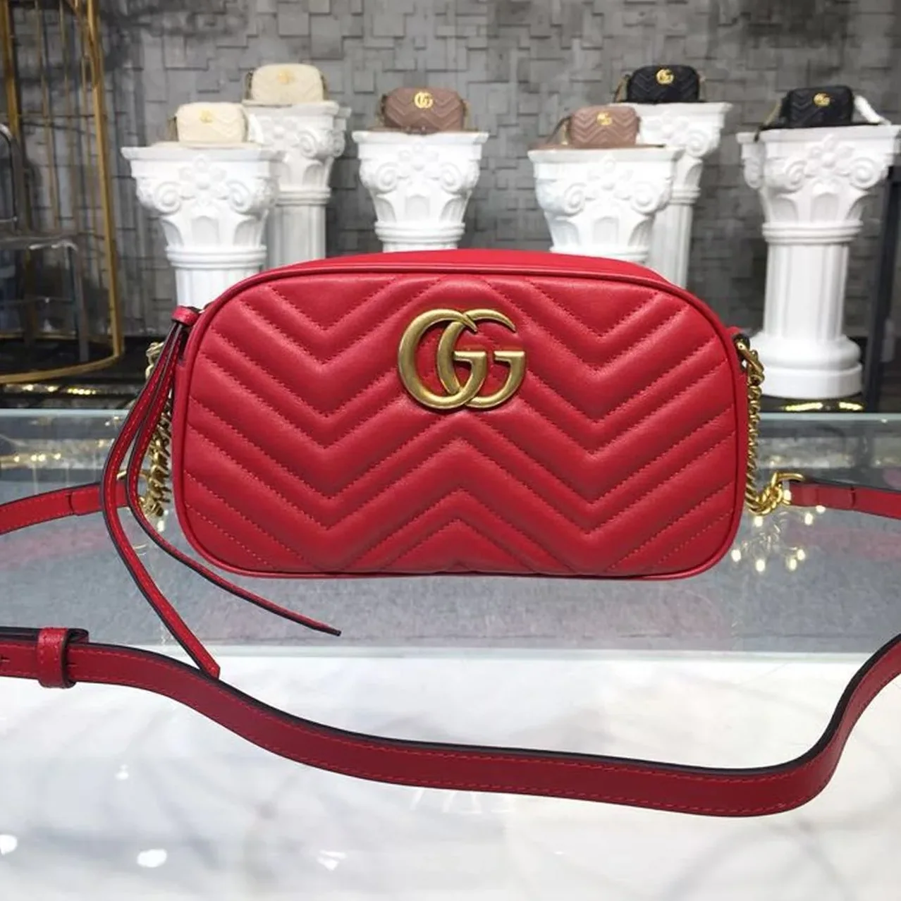 Gucci GG Marmont Small Matelassé Shoulder Bag Hibiscus Red Matelassé Chevron / Gucci GG Marmont Small Matelassé Shoulder Bag Hibiscus Red Matelassé Chevron /