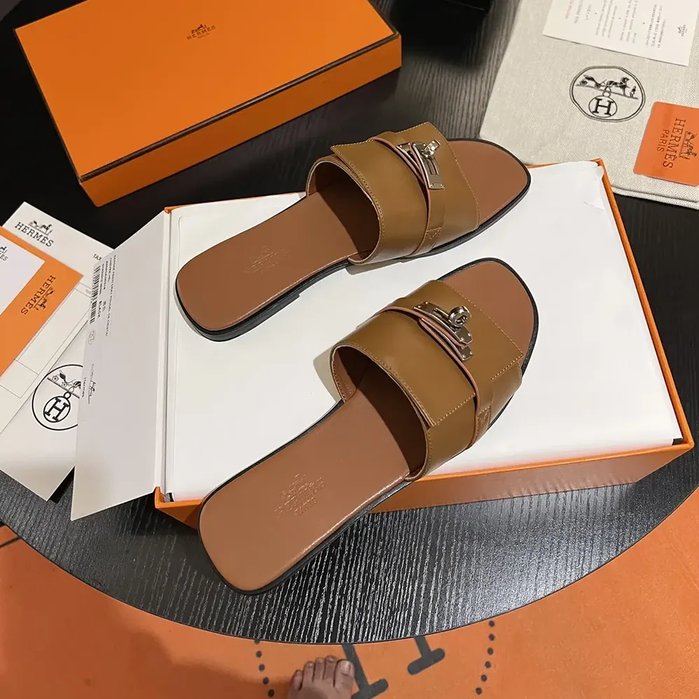 Hermes Giulia Sandal-Brown H231056Z for Women Hermes Giulia Sandal-Brown H231056Z for Women