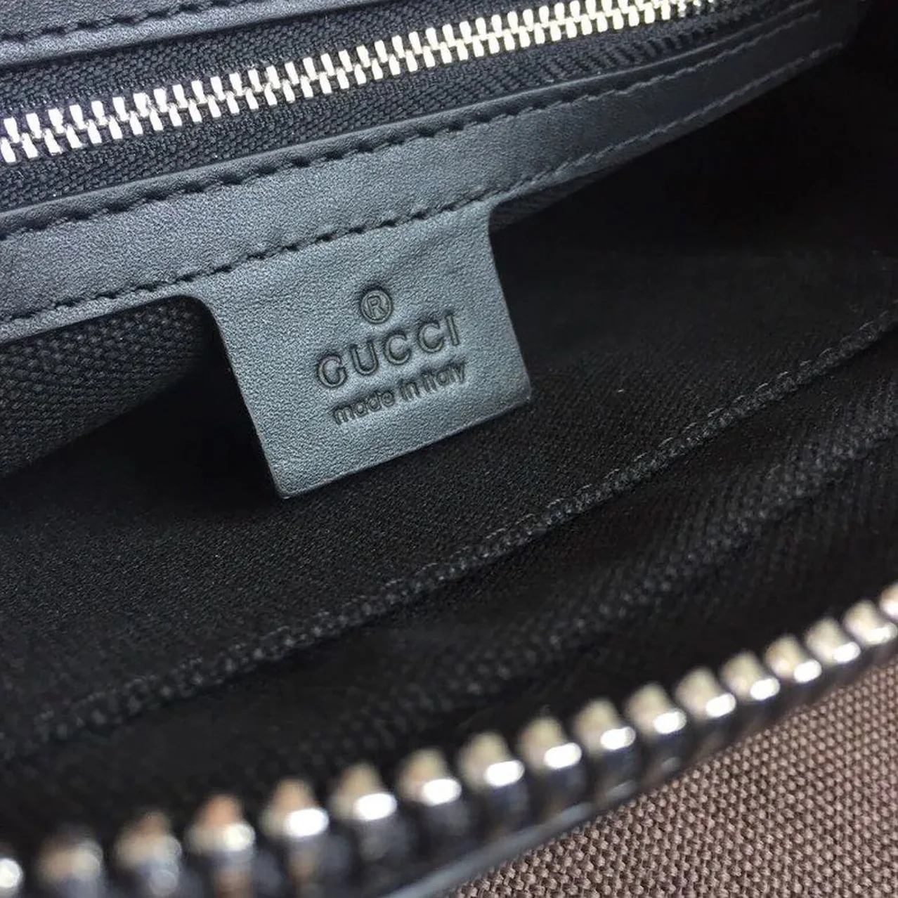 Gucci GG Black Belt Bag Black/Grey Soft GG Supreme Crafted / Gucci GG Black Belt Bag Black/Grey Soft GG Supreme Crafted /