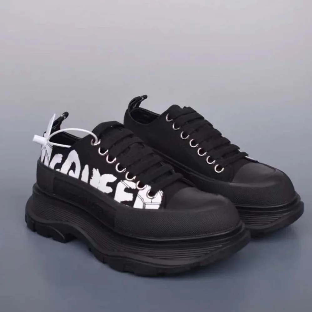 Alexander Mcqueen McQueen Graffiti Tread Slick Lace Up in Black for Unisex in white Alexander Mcqueen McQueen Graffiti Tread Slick Lace Up in Black for Unisex in white