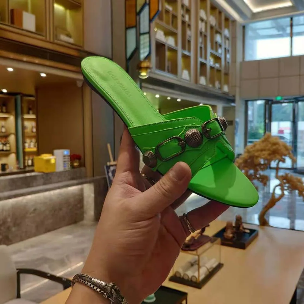 Balenciaga Cagole Sandal in Bright Green Arena Lambskin for Women