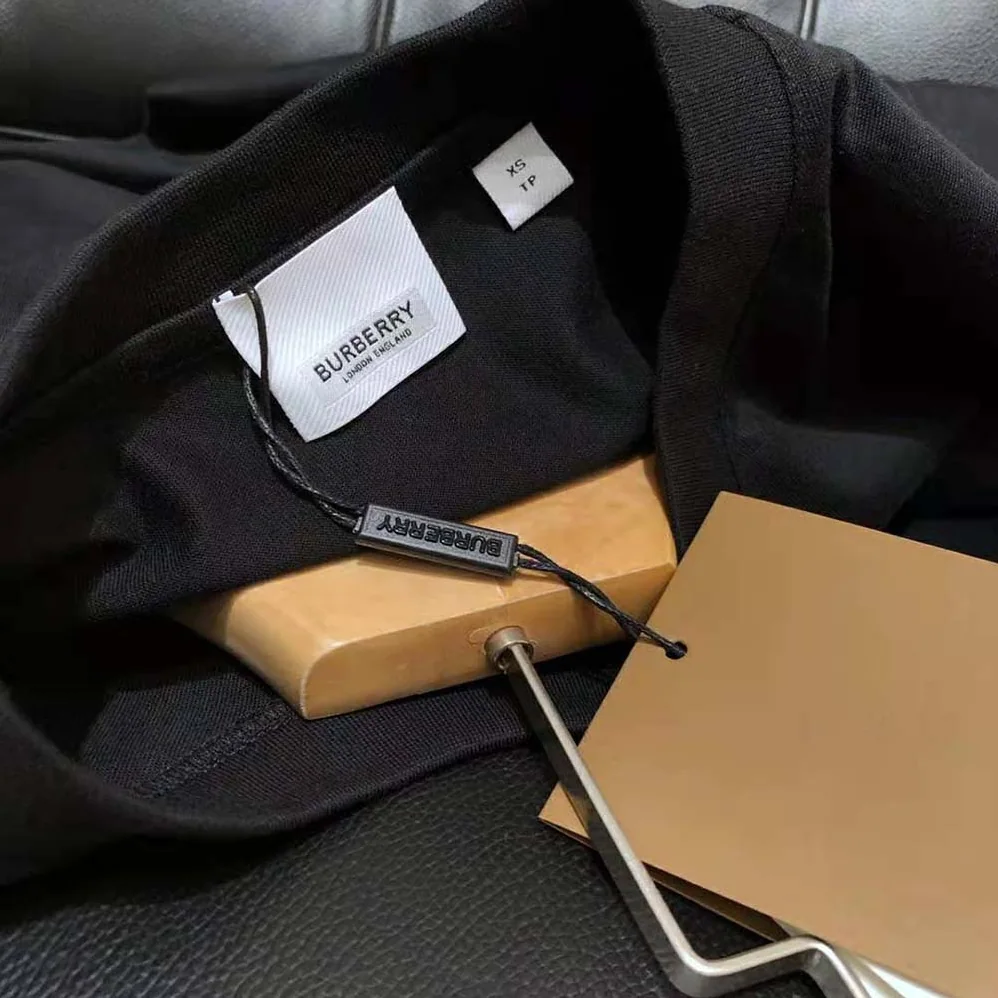 Burberry Location Print Cotton Oversized T-shirt for Men in Black