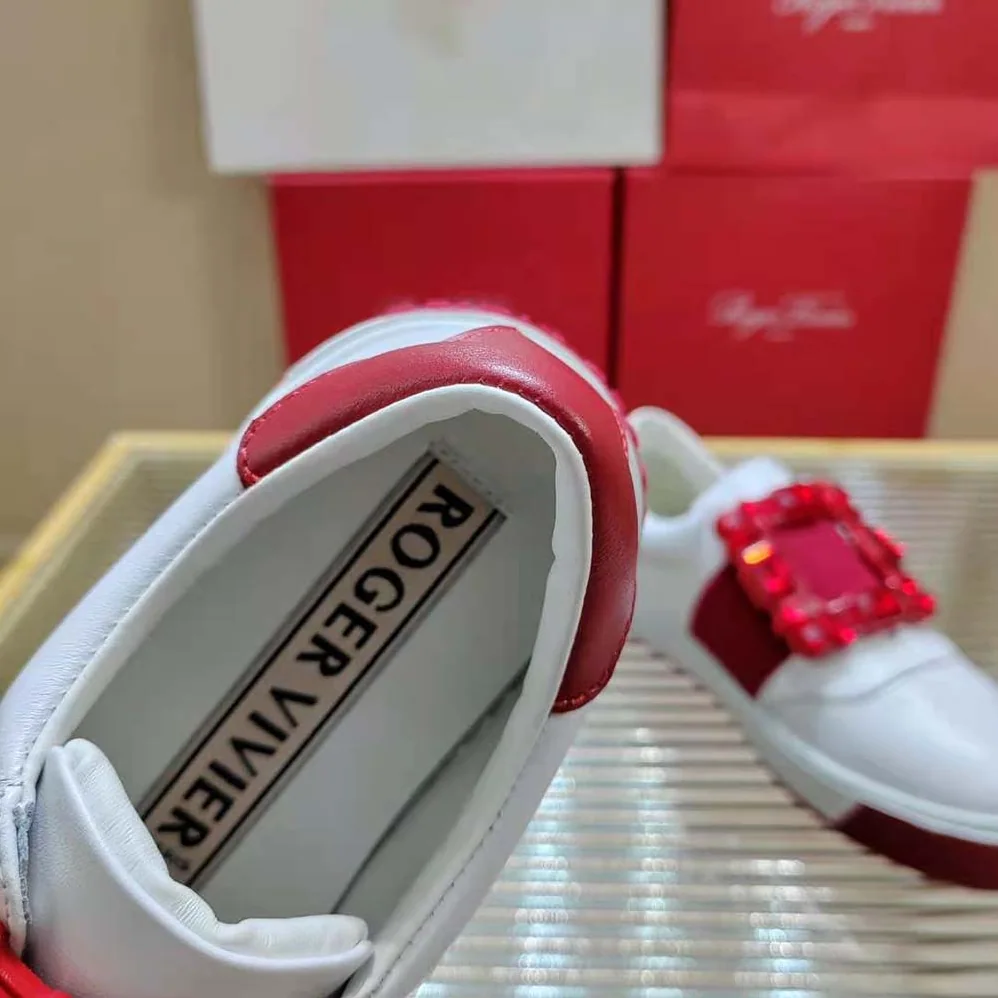 Roger Vivier Very Vivier Strass Buckle Sneakers in Leather for Women in Red