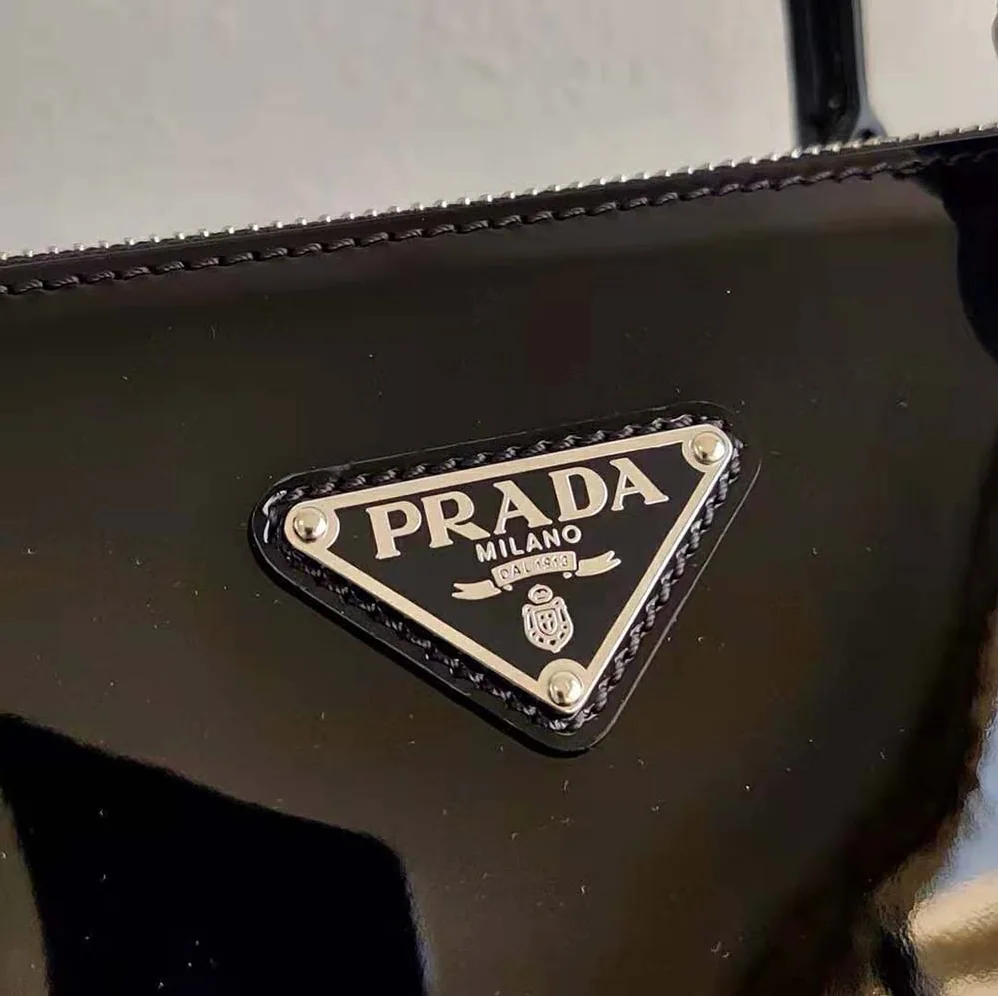 Prada Galleria Brushed Leather Small Bag for Women in Black Prada Galleria Brushed Leather Small Bag for Women in Black