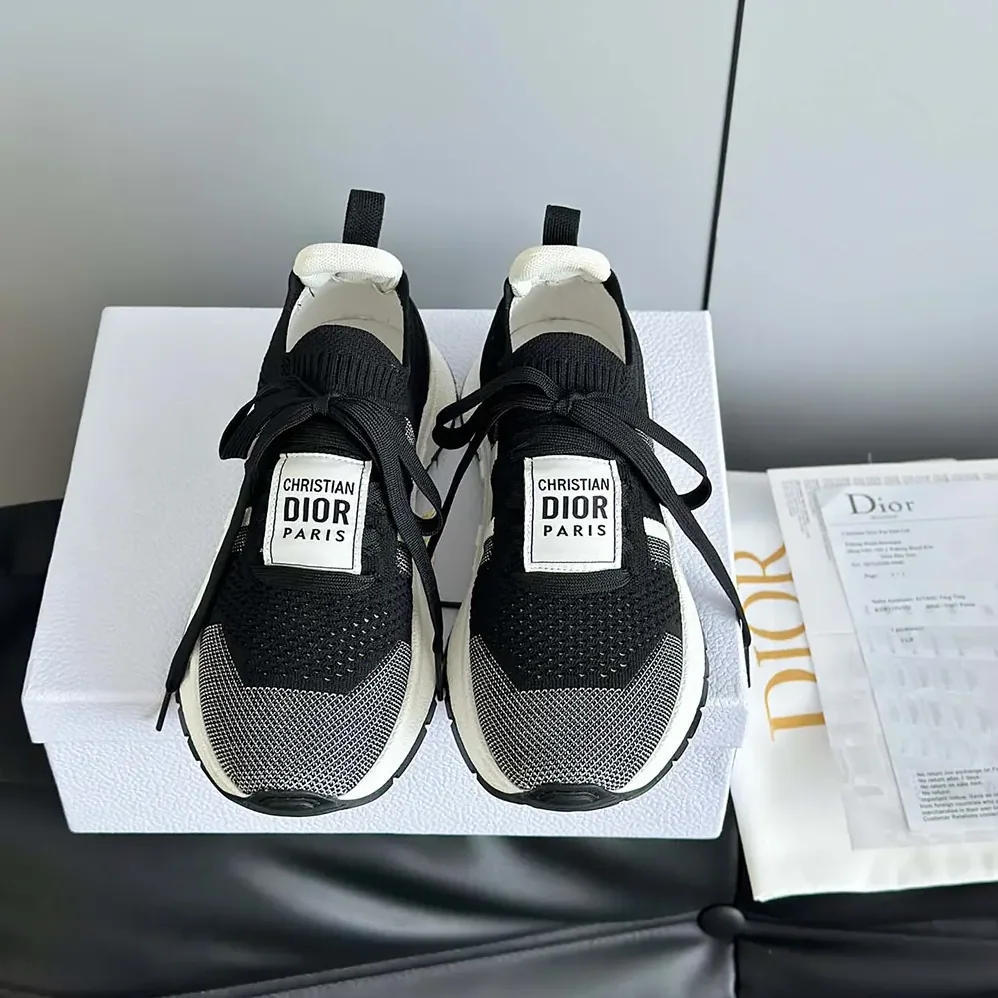 Dior Run'n'Dior Sneaker Black and White Technical Mesh for Unisex Dior Run'n'Dior Sneaker Black and White Technical Mesh for Unisex