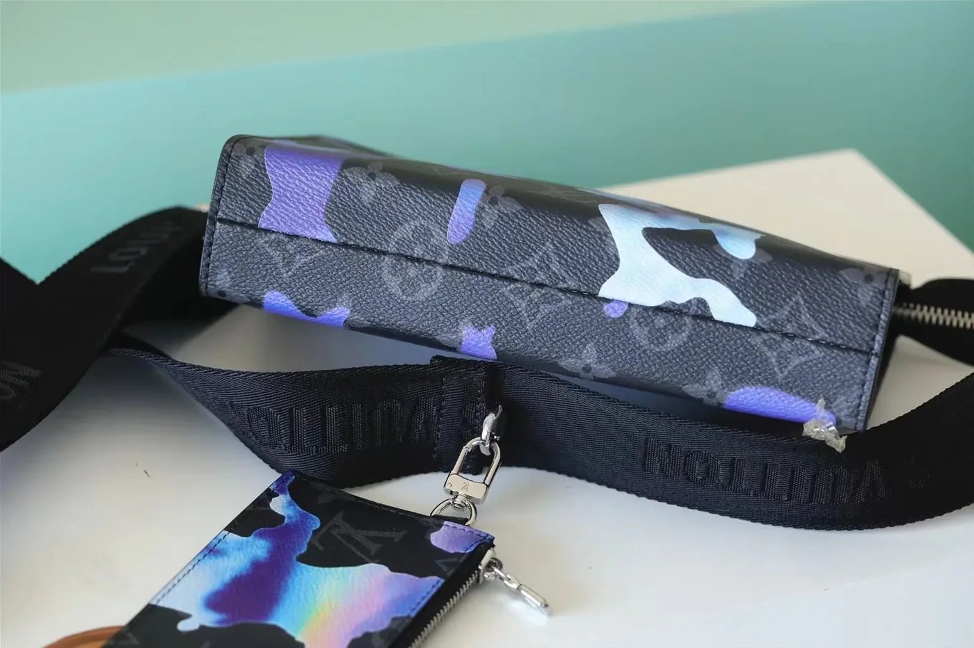Gaston Wearable Wallet Bag Shouder Bags Black /