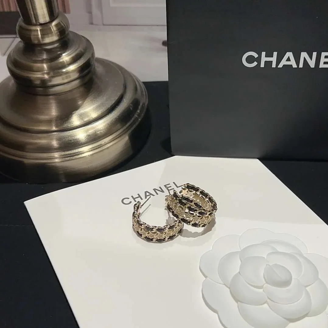 Chanel Chain Of Stars Earrings Gold