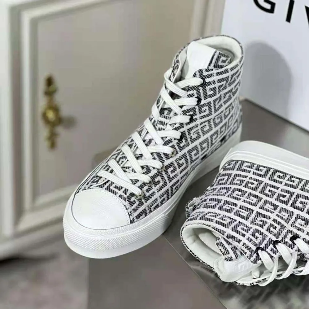 Givenchy High Sneakers City in 4G Jacquard for Unisex in Black