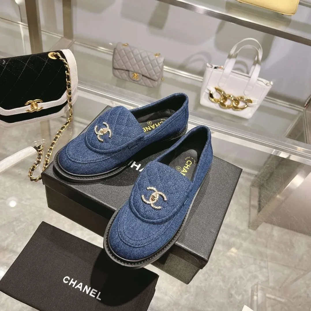 Chanel Moccasins Navy Blue Chanel Moccasins Navy Blue