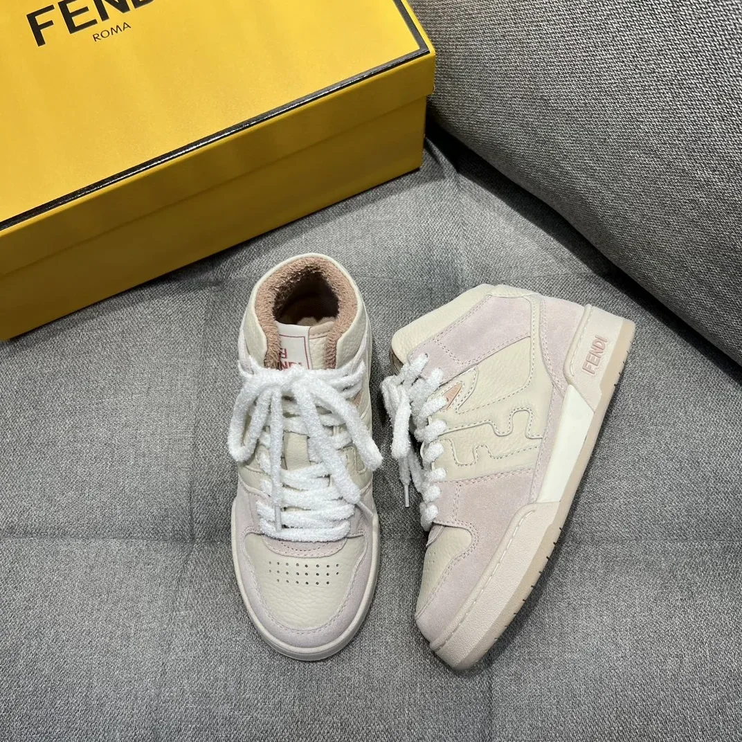 FD Fendi Match Lace-Up High in Top Sneakers Green FD Fendi Match Lace-Up High in Top Sneakers Green