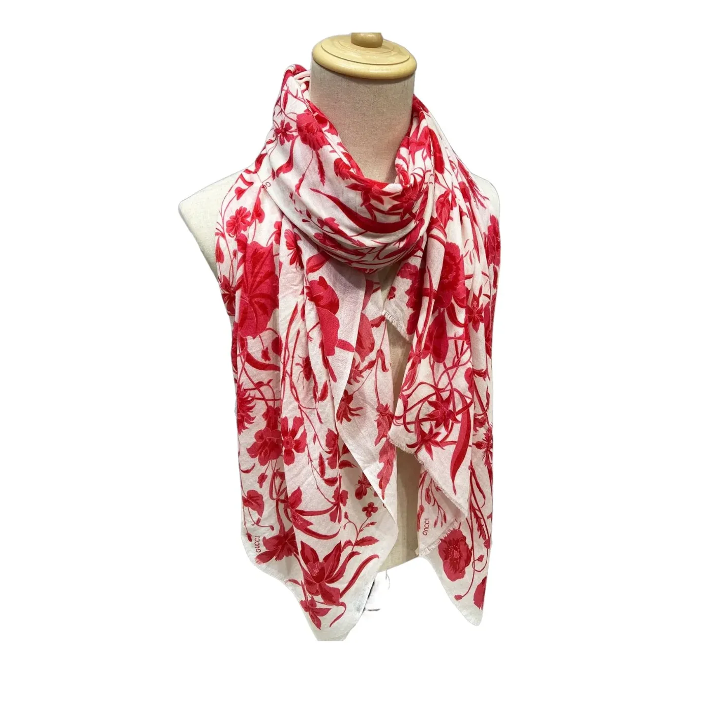 Gucci GG Garden Flower Long Scarf Red / Gucci GG Garden Flower Long Scarf Red /