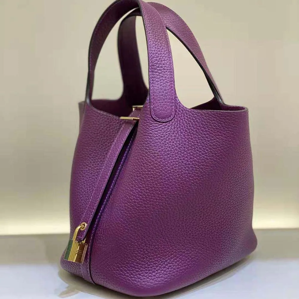 Hermes Picotin Lock 18cm in Clémence leather for Women in Purple