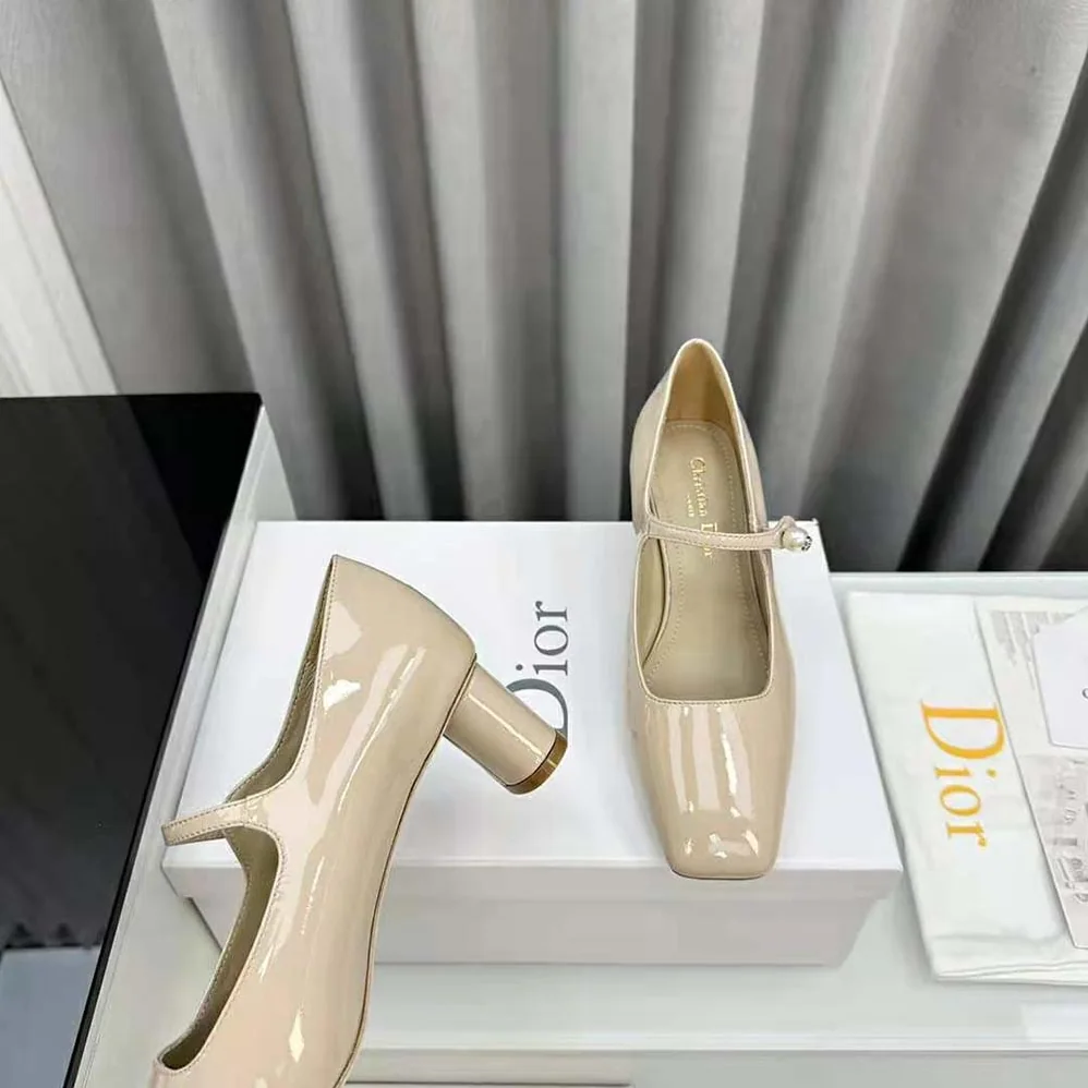Dior Jolie Dior Pump Nude Patent Calfskin for Women