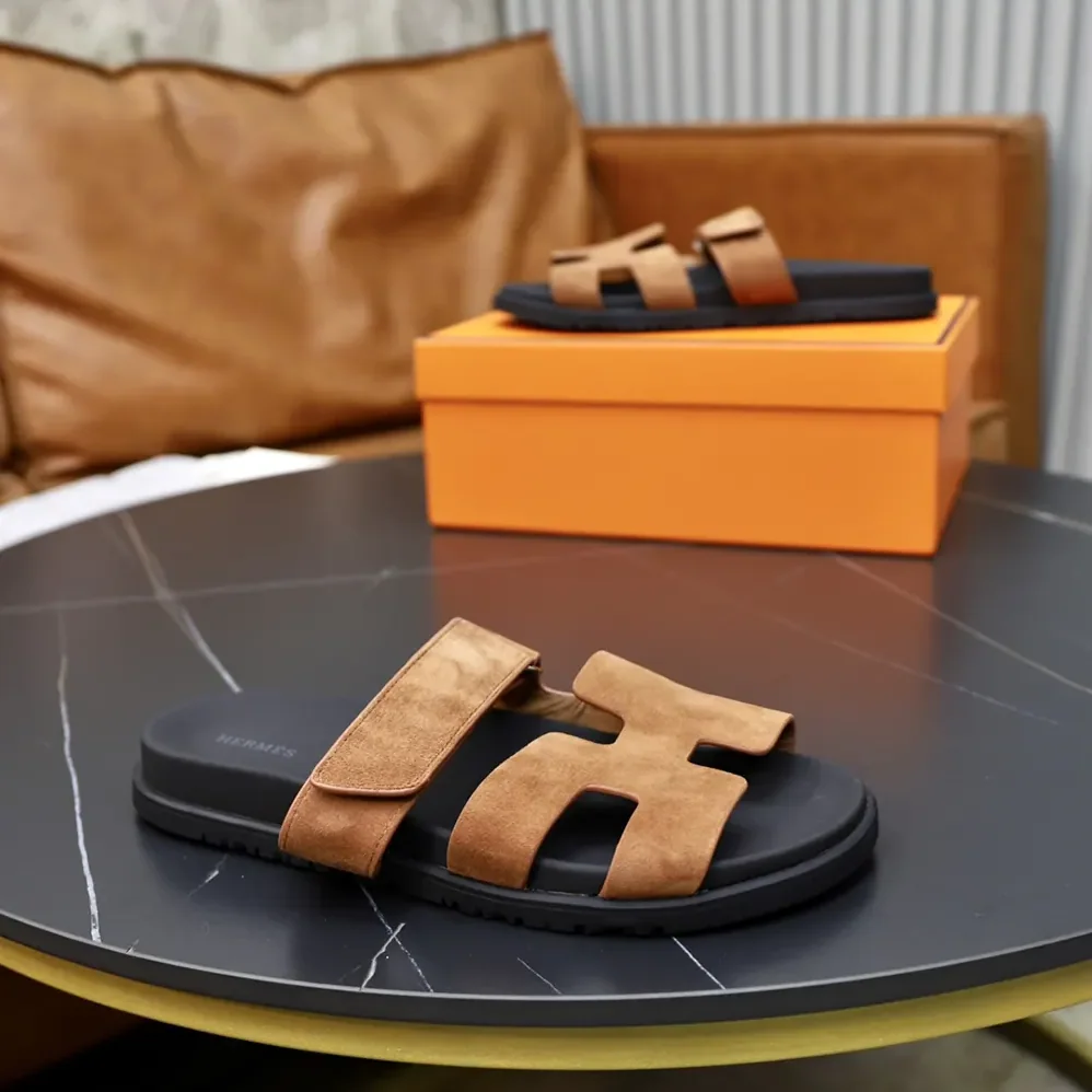 Hermes Chypre Sandal for Unisex in Brown Hermes Chypre Sandal for Unisex in Brown