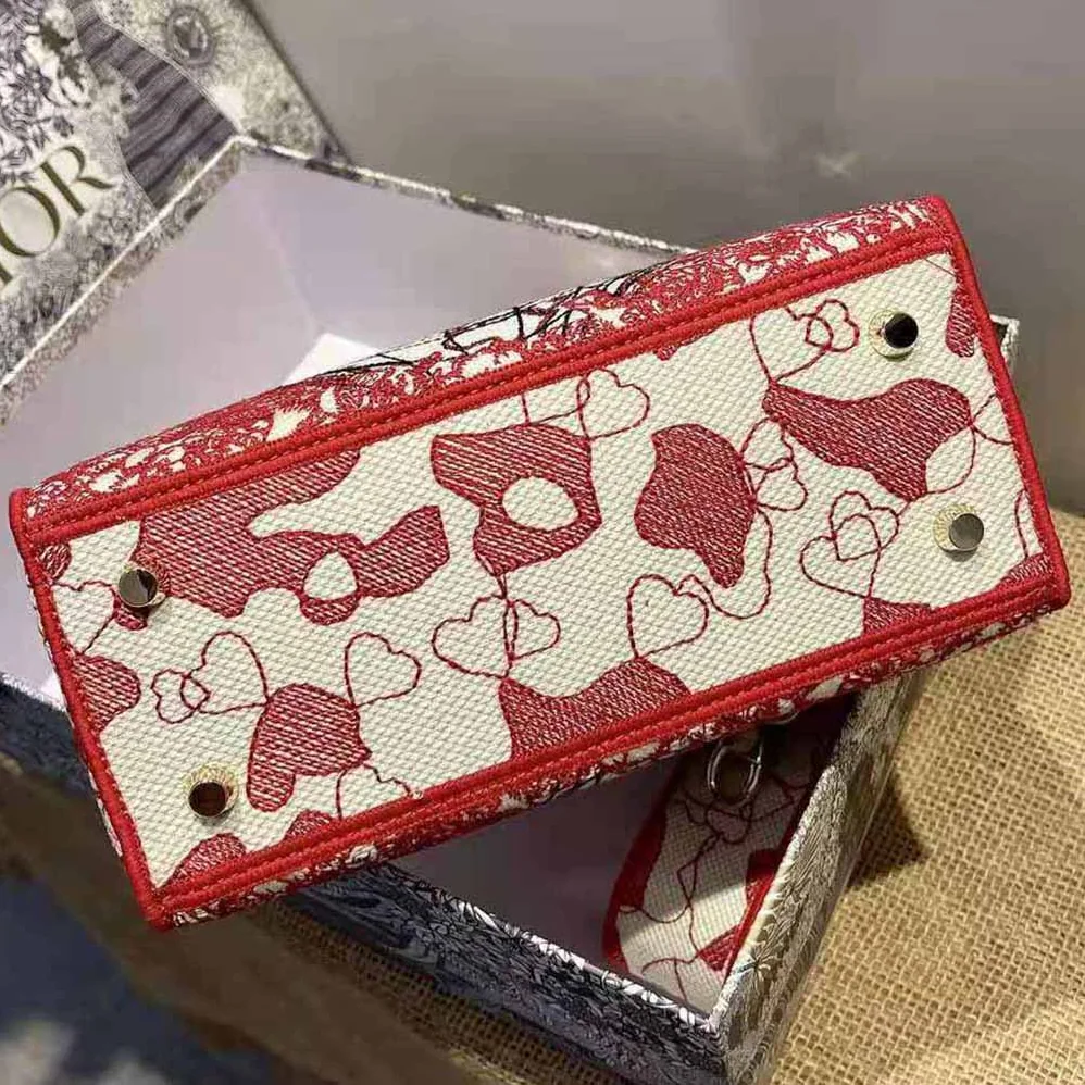 Dior Medium Lady D-lite Bag Red and White D for Women in Royaume D Amour Embroidery
