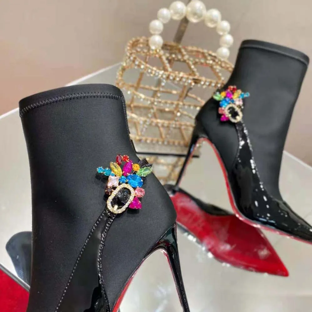Christian Louboutin Jessie Booty Joli 100 mm Heel Height for Women in Black