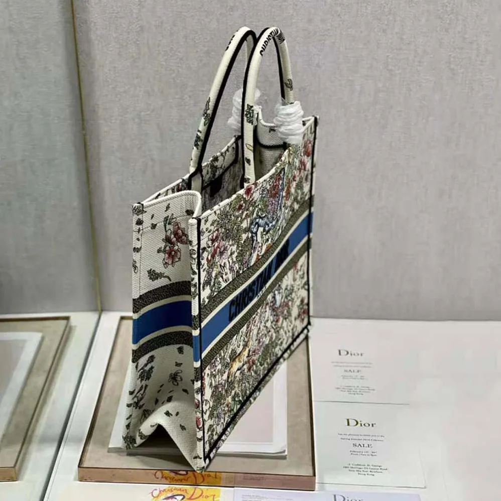 Dior Large Dior Book Tote Latte Multicolor D for Women in Constellation Embroidery Dior Large Dior Book Tote Latte Multicolor D for Women in Constellation Embroidery