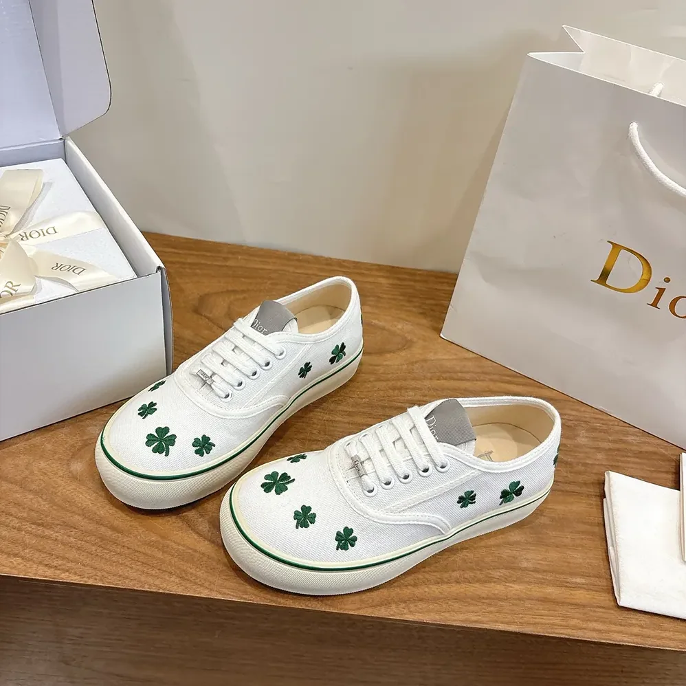 Dior Saltwind Sneaker White Cotton Embroidered with Bright Green Dior Clover Motif for Unisex