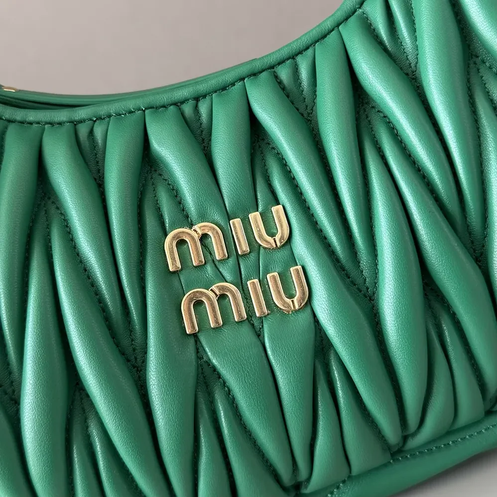 Miu Miu Wander Matelassé Nappa Leather Hobo Bag for Women in Green Miu Miu Wander Matelassé Nappa Leather Hobo Bag for Women in Green