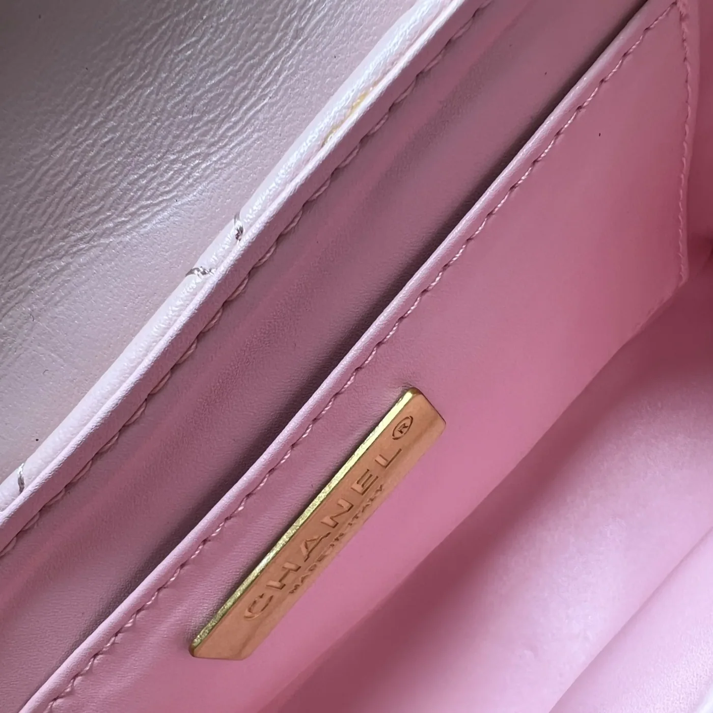Chanel Small Flap Bag Crossbody in Light Pink Gold Hardware