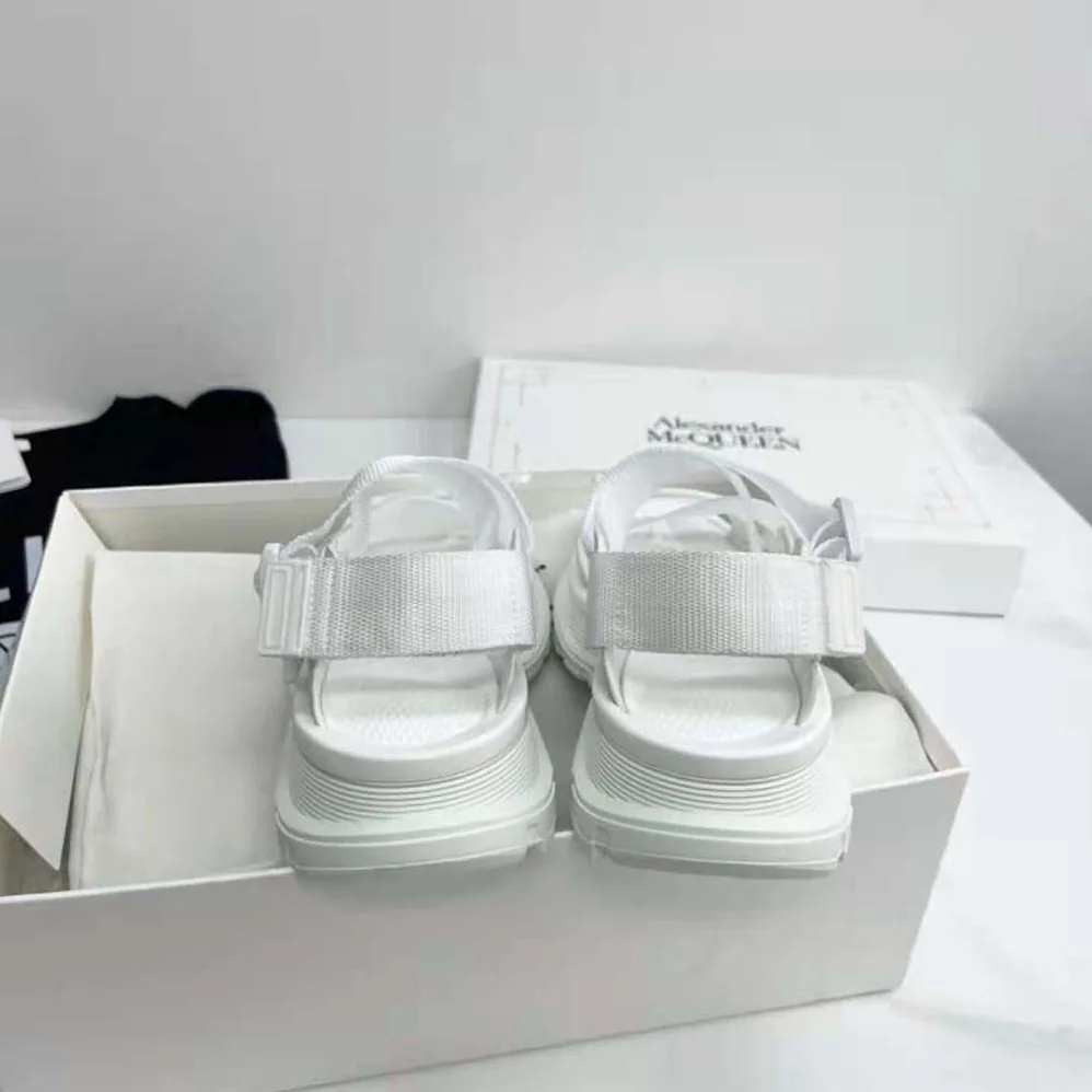 Alexander Mcqueen Tread Sandal in Ivory for Women in White Alexander Mcqueen Tread Sandal in Ivory for Women in White