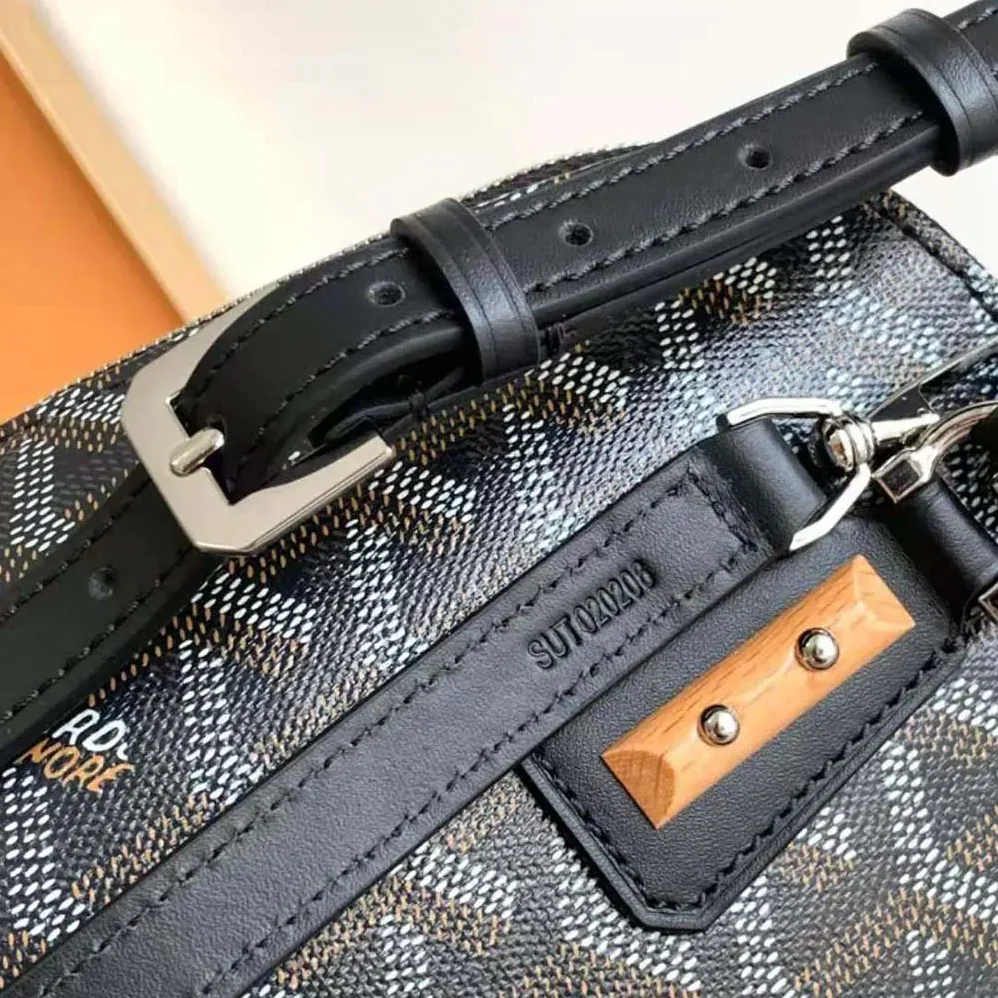 Goyard Vendôme PM Bag for Women in Black Goyard Vendôme PM Bag for Women in Black