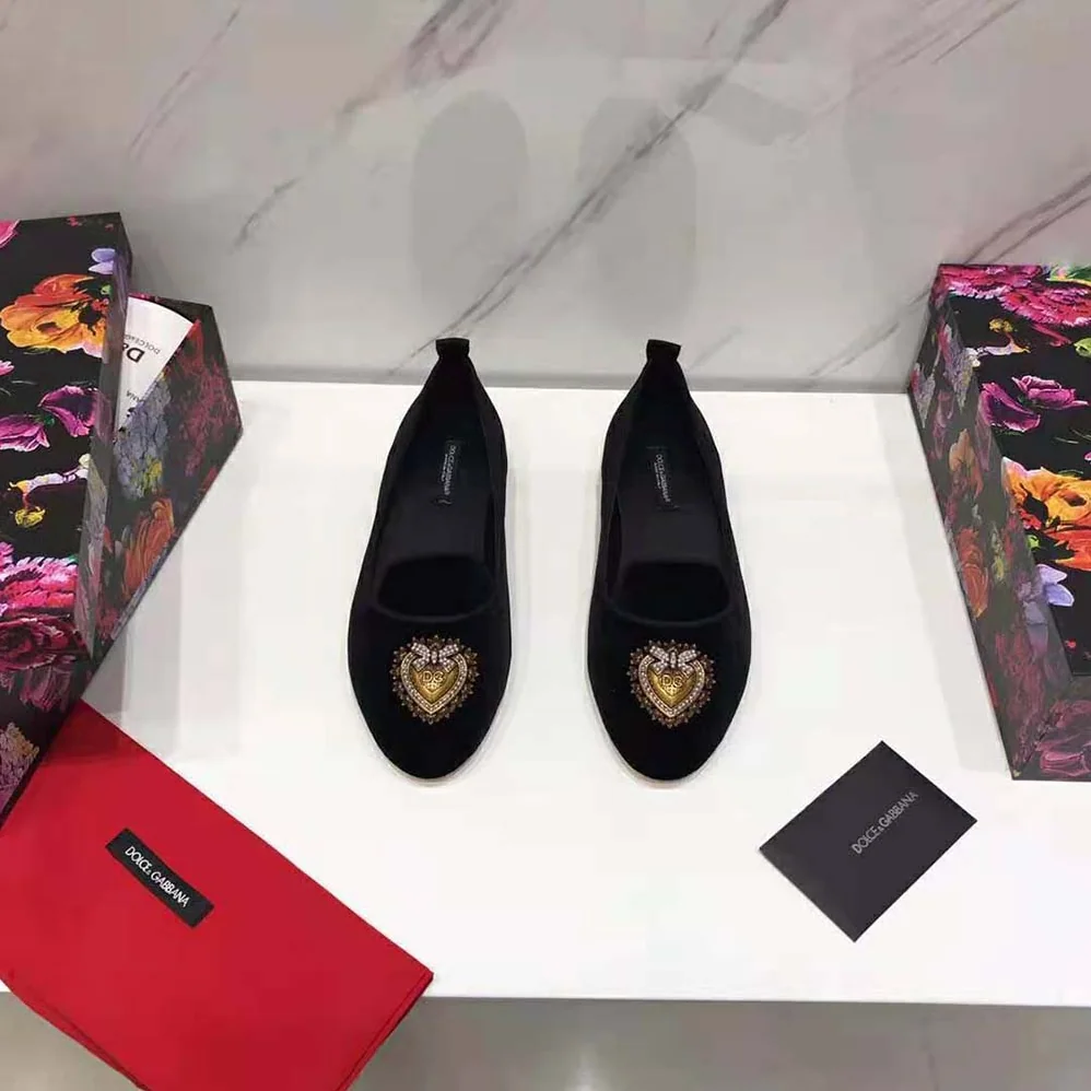 Dolce Gabbana D&G Velvet Devotion Slippers for Women in Black Dolce Gabbana D&G Velvet Devotion Slippers for Women in Black