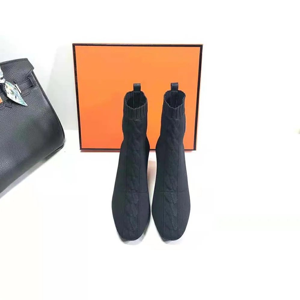 Hermes Volver 60 Ankle Boot in 7cm Heel Height for Women in Black Hermes Volver 60 Ankle Boot in 7cm Heel Height for Women in Black