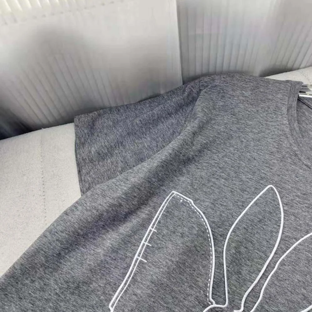 Loewe Bunny T-shirt in Cotton for Women in Silver Loewe Bunny T-shirt in Cotton for Women in Silver