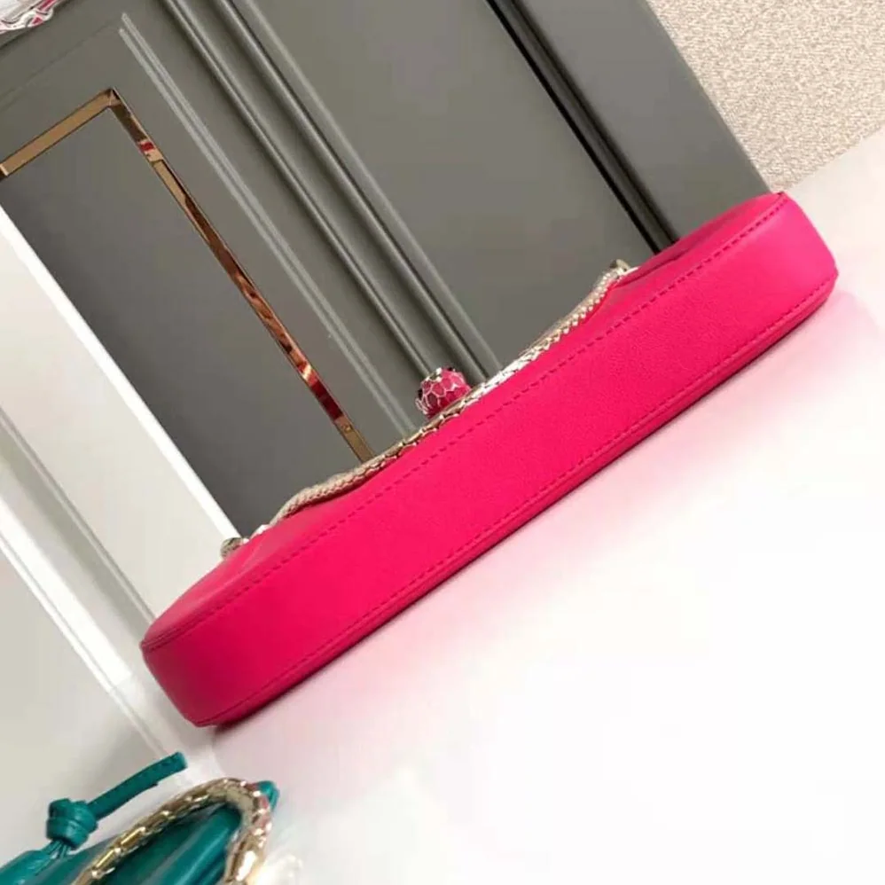 Bvlgari Serpenti Baia Small Shoulder Bag in Calf Leather for Women in Pink Bvlgari Serpenti Baia Small Shoulder Bag in Calf Leather for Women in Pink