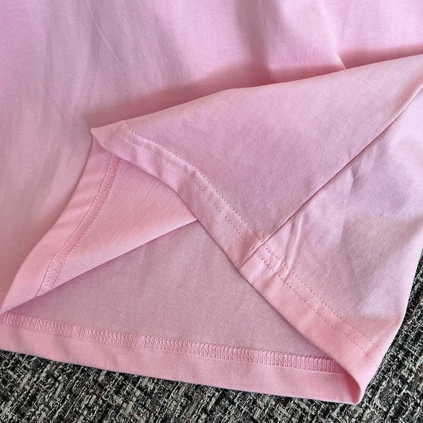 Gucci Print T in Shirt Pink Gucci Print T in Shirt Pink