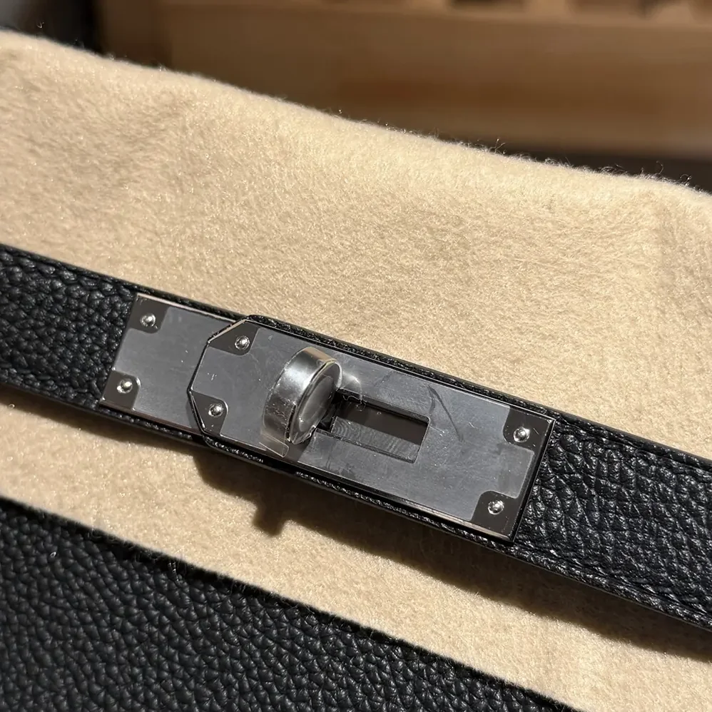 Hermes Togo So Kelly 22 Palladium Hardware for Unisex in Black
