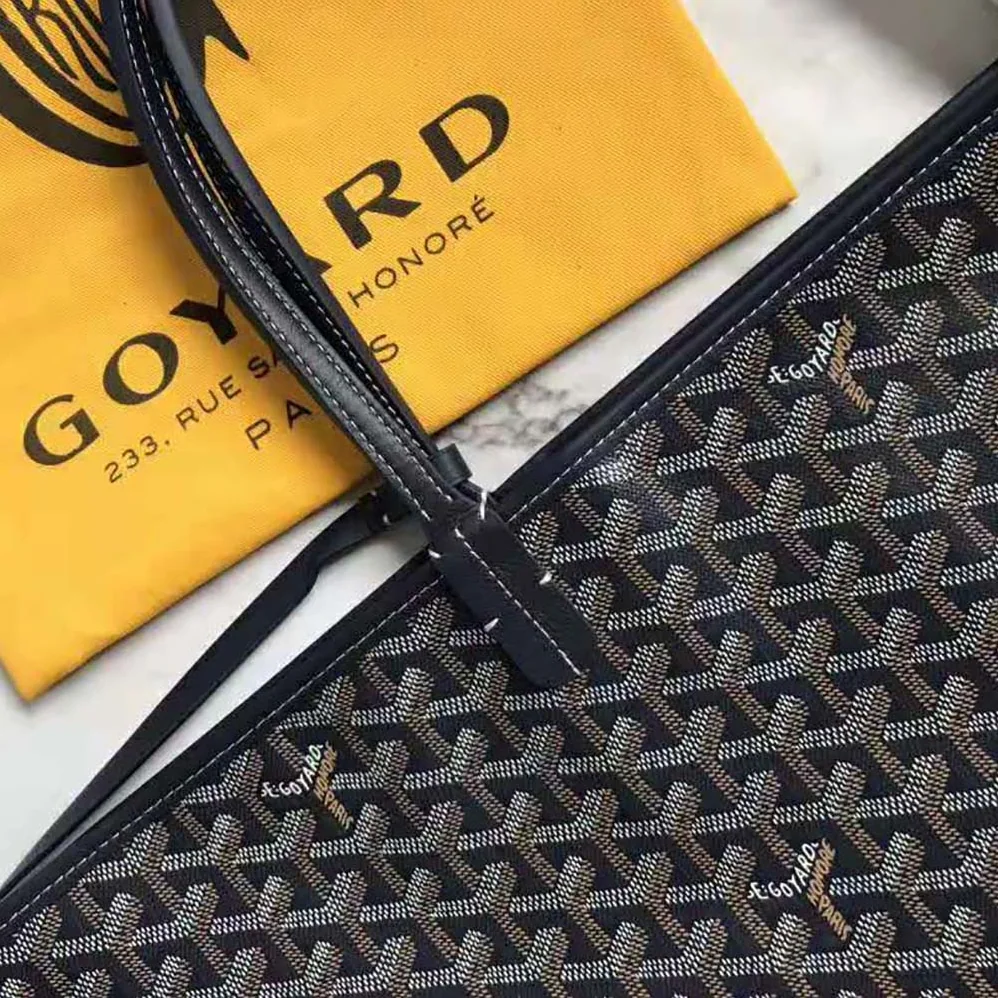 Goyard Sac Saint Louis GM in Goyardine Canvas & Chevroches Calfskin for Women in Black Goyard Sac Saint Louis GM in Goyardine Canvas & Chevroches Calfskin for Women in Black