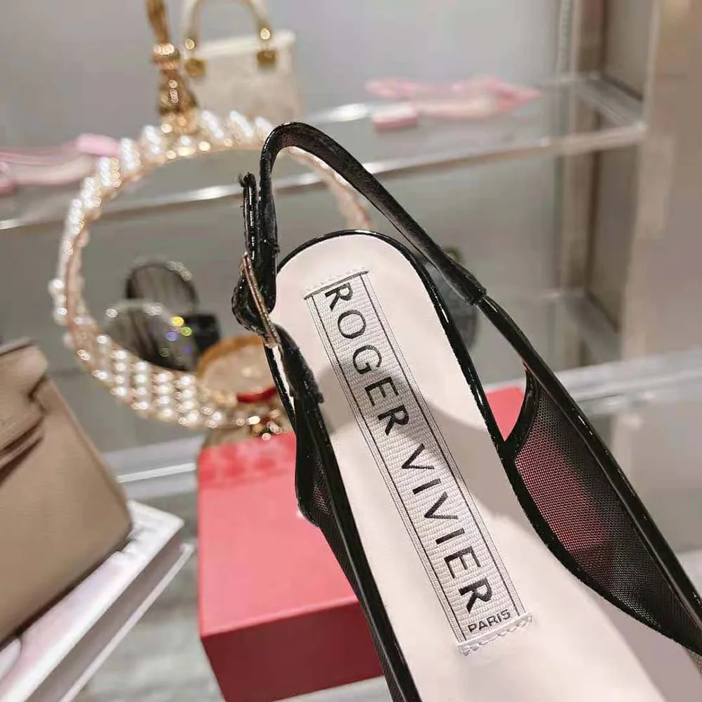 Roger Vivier Gommettine Net Lacquered Buckle Slingback Ballerinas in Fabric for Women in Black