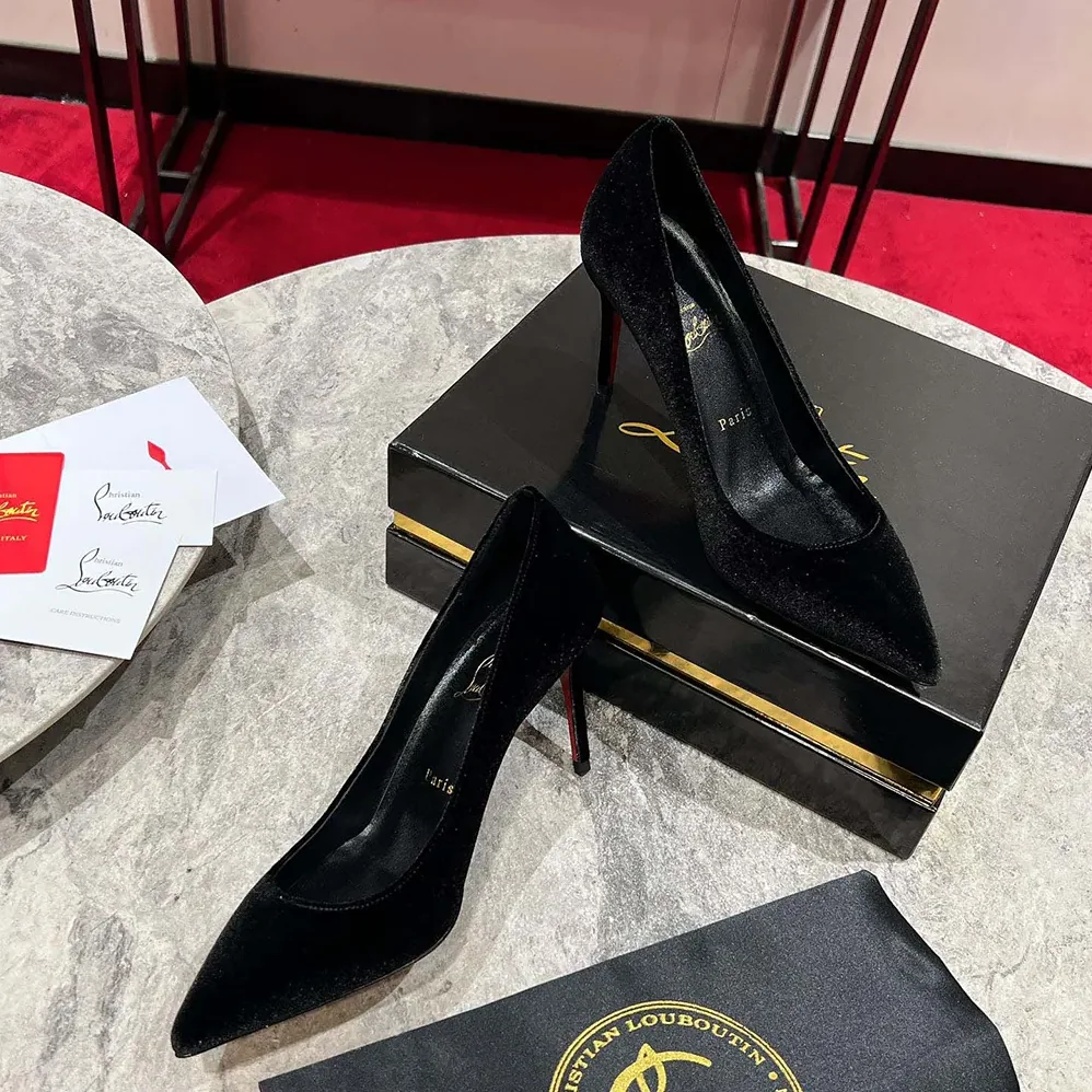 Christian Louboutin Kate 85 mm Pumps Veau Velours for Women in Black Christian Louboutin Kate 85 mm Pumps Veau Velours for Women in Black