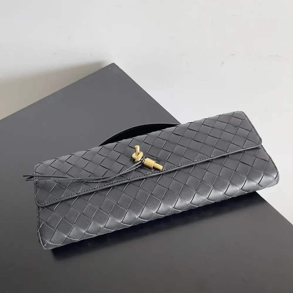 Bottega Veneta Long Clutch Andiamo With Handle for Women in Black Bottega Veneta Long Clutch Andiamo With Handle for Women in Black