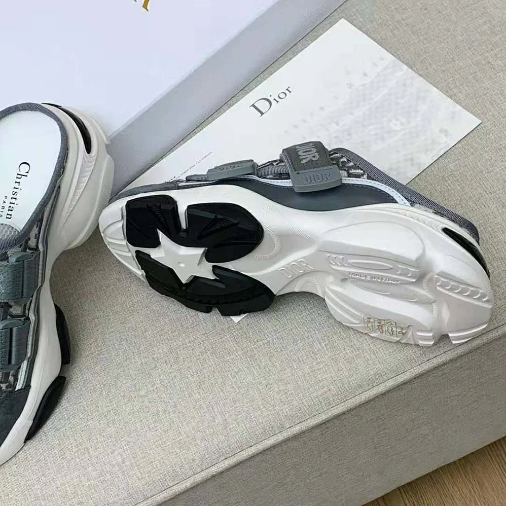 Dior D-Wander Sneaker Deep Gray Dior Oblique Technical Fabric for Women Dior D-Wander Sneaker Deep Gray Dior Oblique Technical Fabric for Women