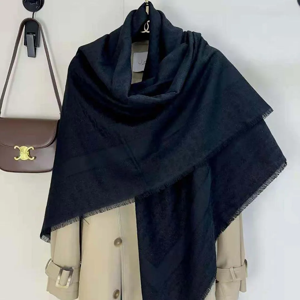 Dior Oblique Shawl Black Silk Blend with Metallic Thread for Unisex Dior Oblique Shawl Black Silk Blend with Metallic Thread for Unisex
